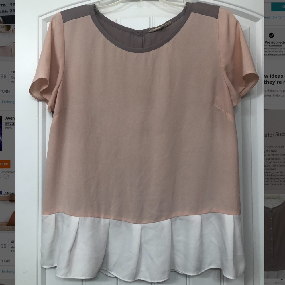 41 Hawthorn Button-Back Peplum Blouse Top